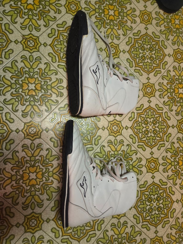 Ladies Kangaroos High Top Sneakers